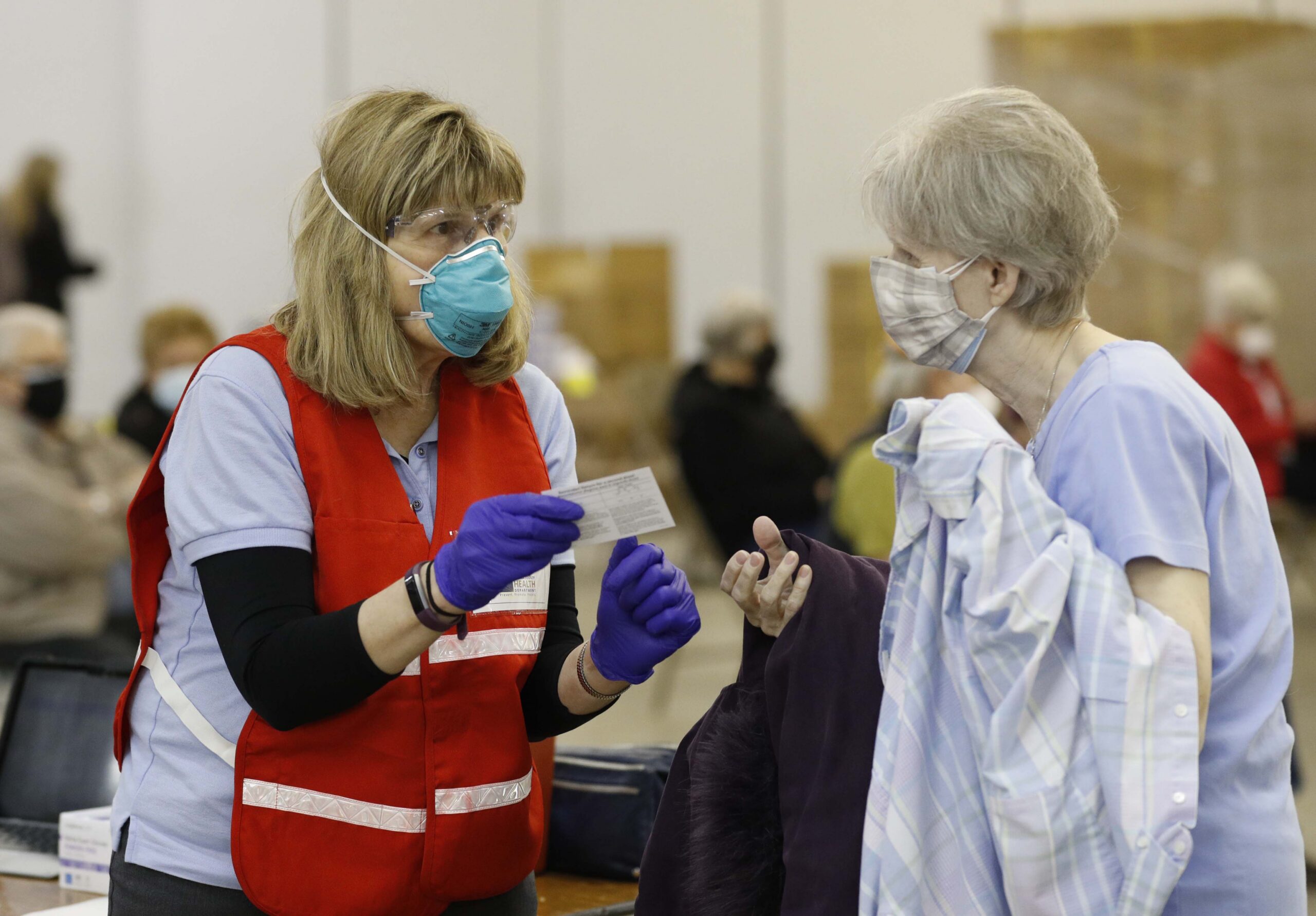MCHD Nurse helping Medina County resident during COVID-19 pandemic response
